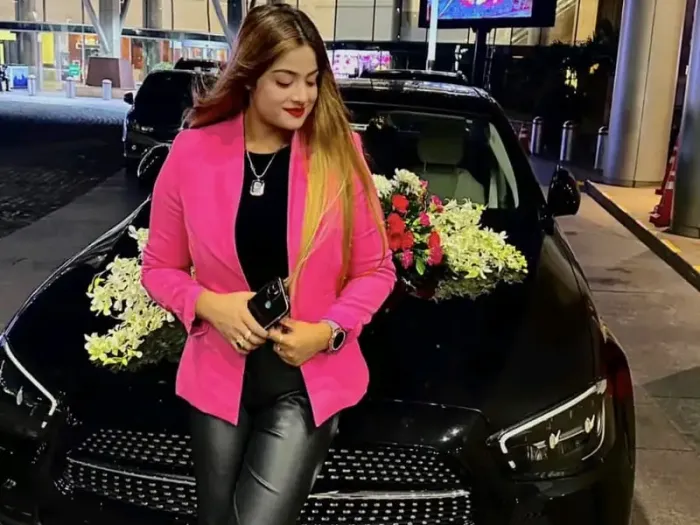 Kiara Saxena, escort model in Film City