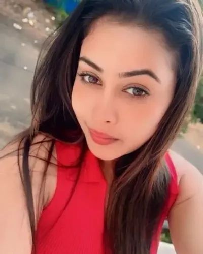 Navya Ahuja, verified companion in Sector 104